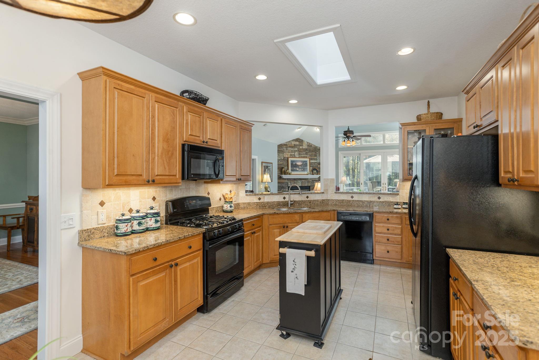 115 Chancery Court — Flat Rock