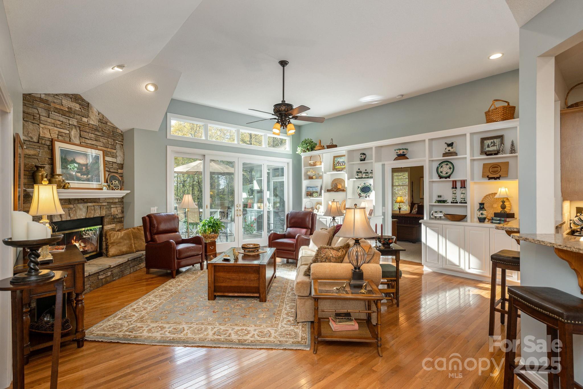 115 Chancery Court — Flat Rock