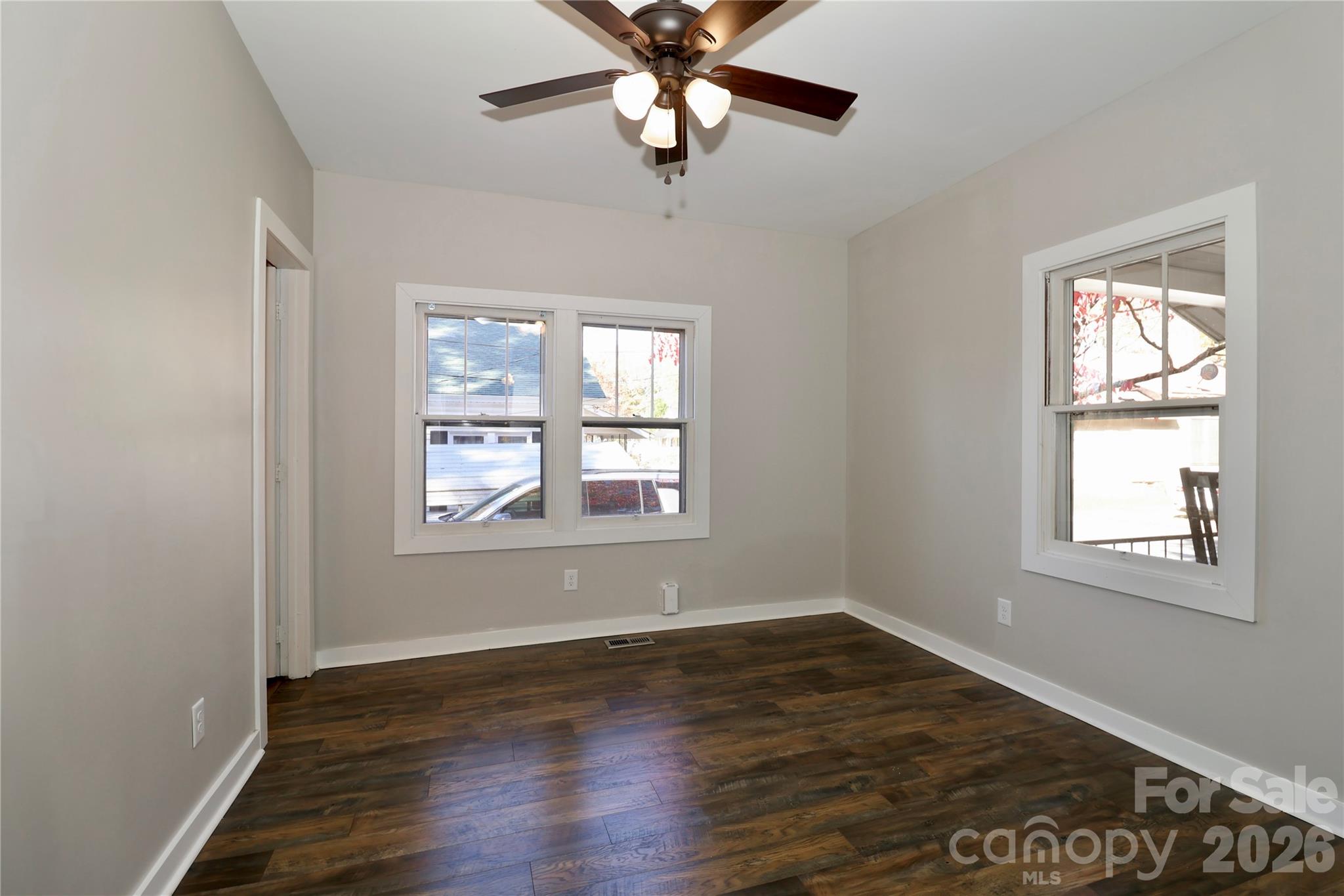 313 Dingler Avenue — Mooresville