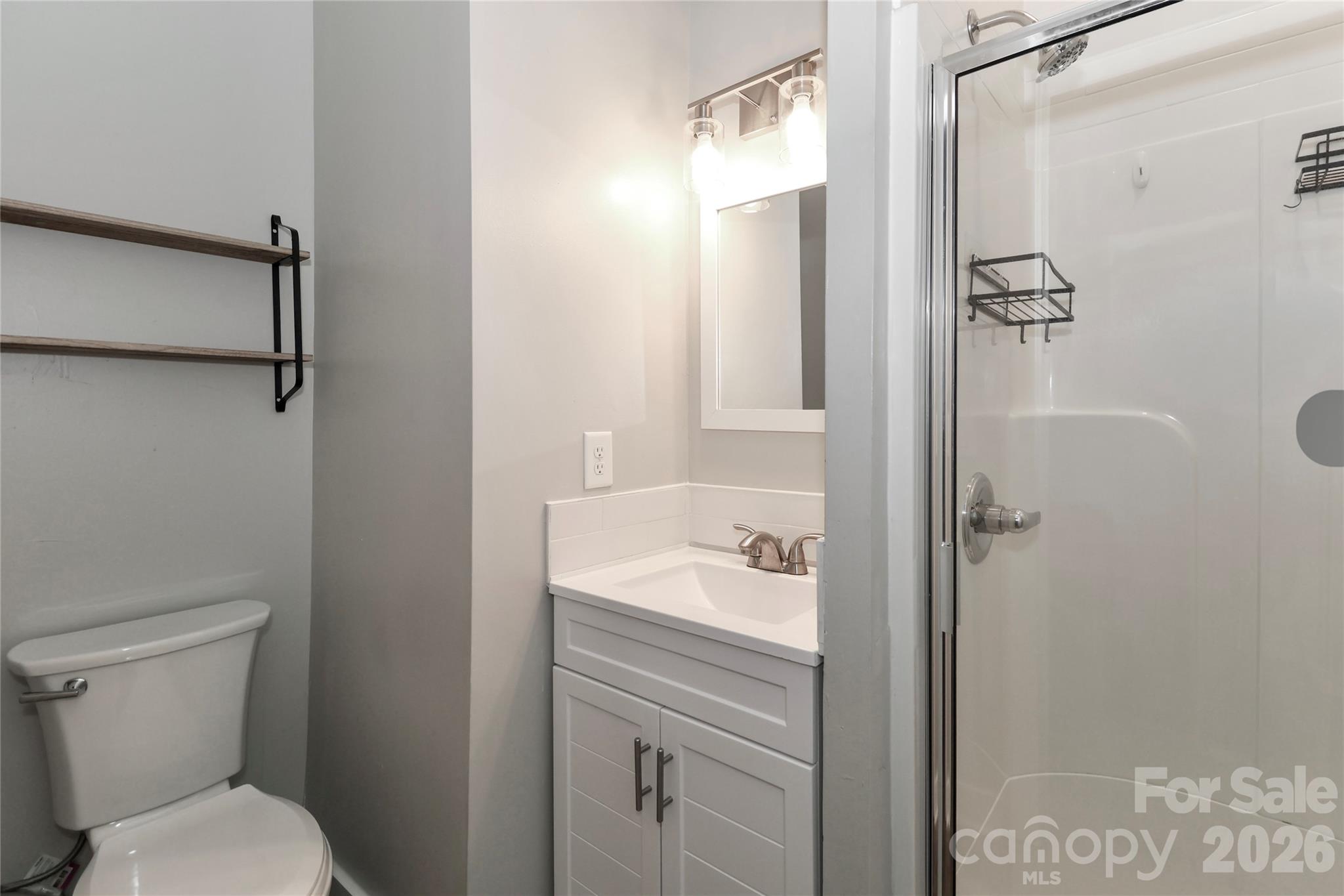 313 Dingler Avenue — Mooresville
