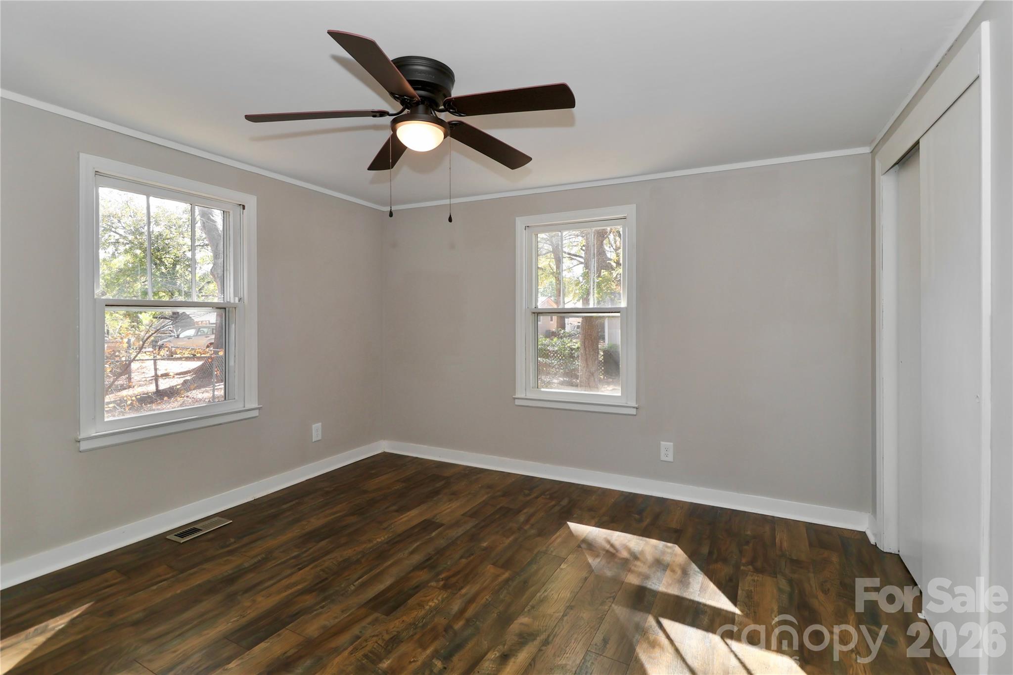 313 Dingler Avenue — Mooresville