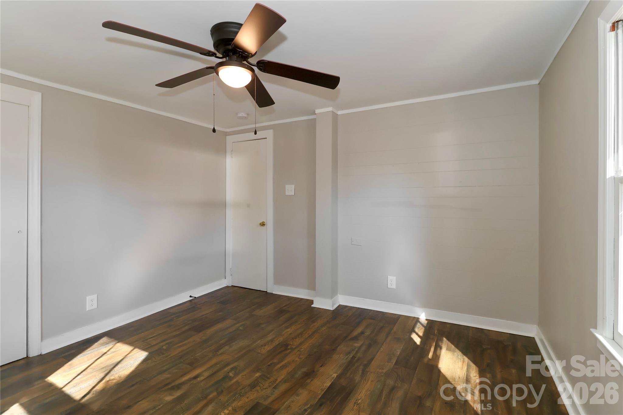 313 Dingler Avenue — Mooresville