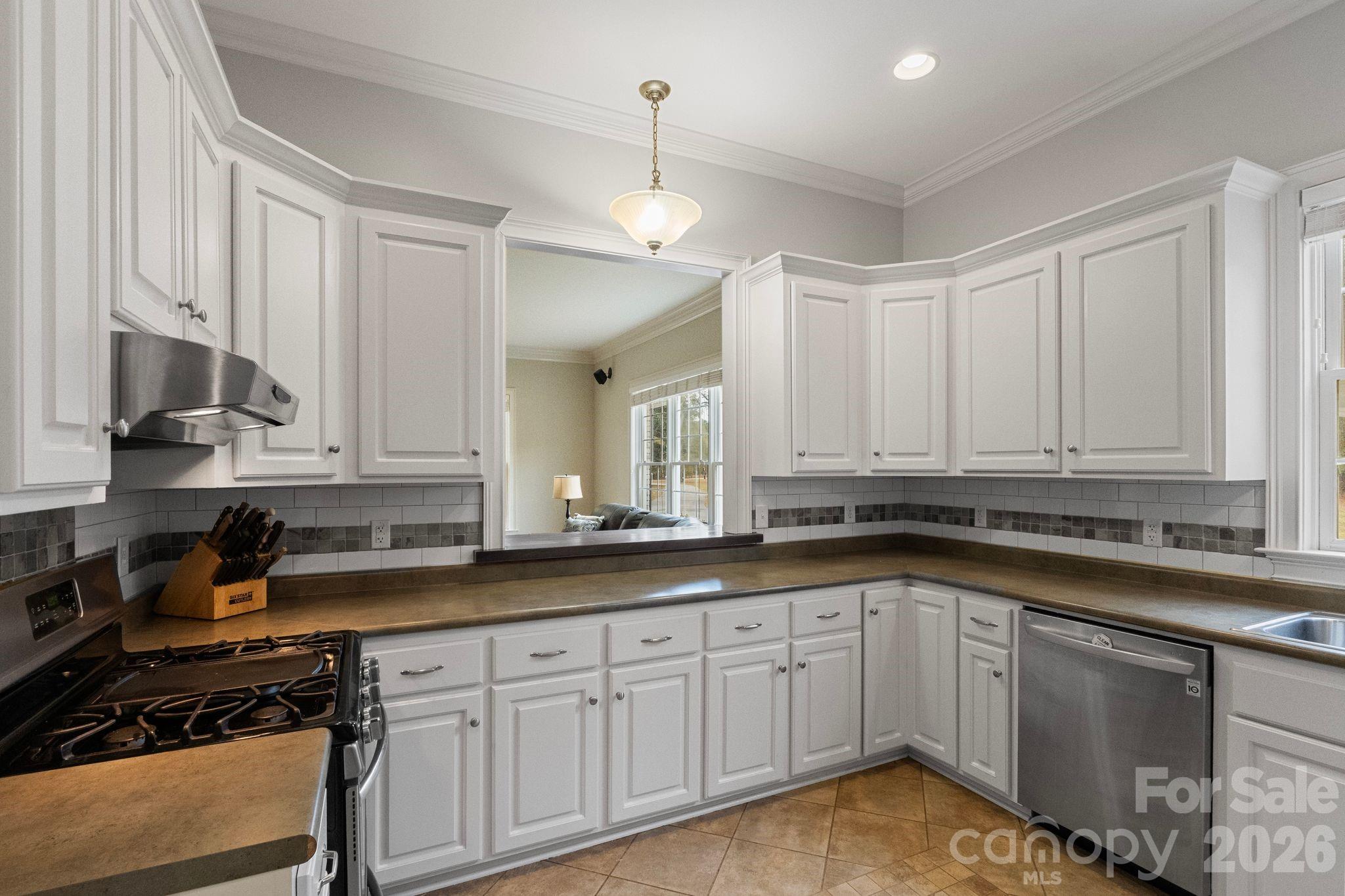 393 Youngs Bend Road — Kershaw