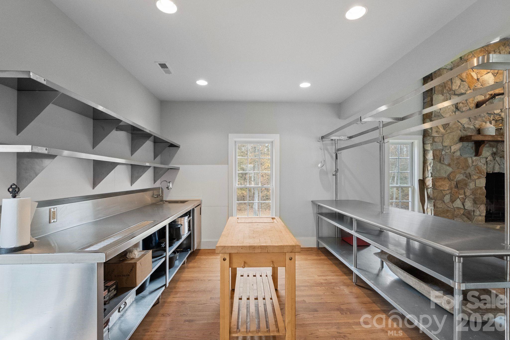 393 Youngs Bend Road — Kershaw