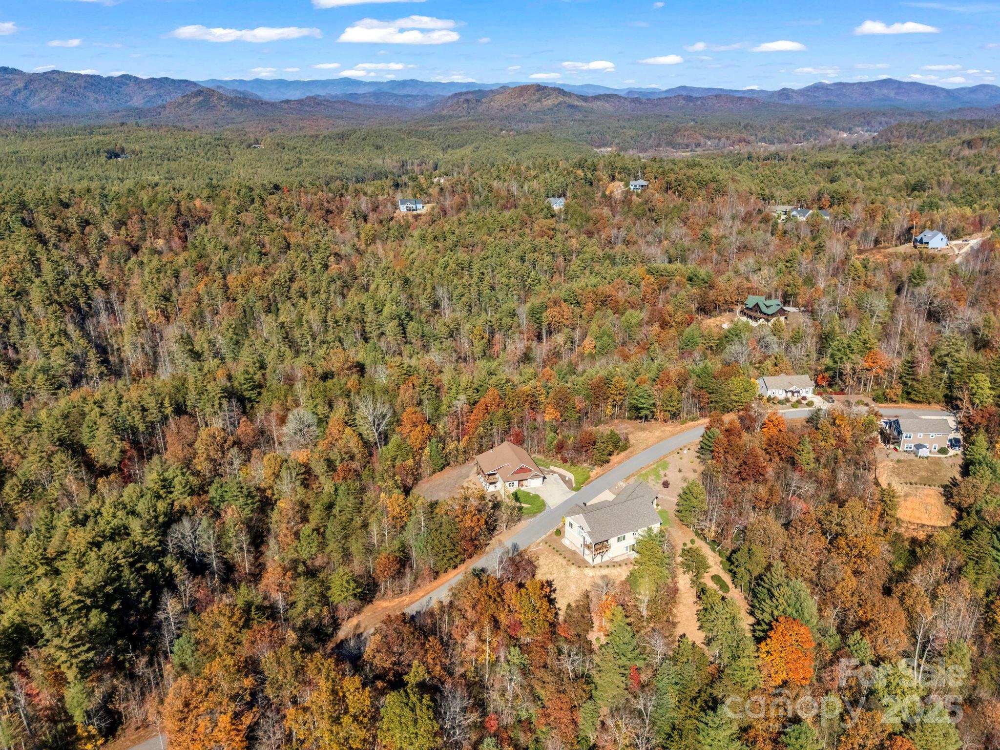 5588 Table View Lane — Lenoir