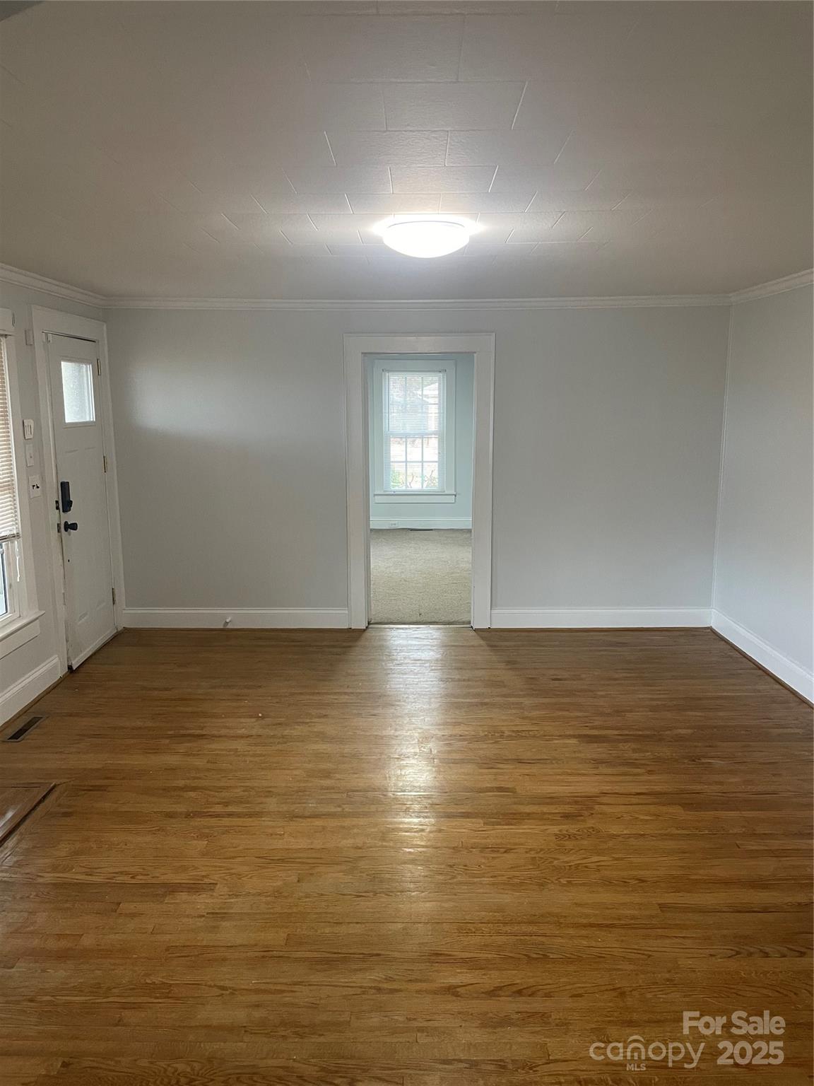 1050 Julian Road — Salisbury