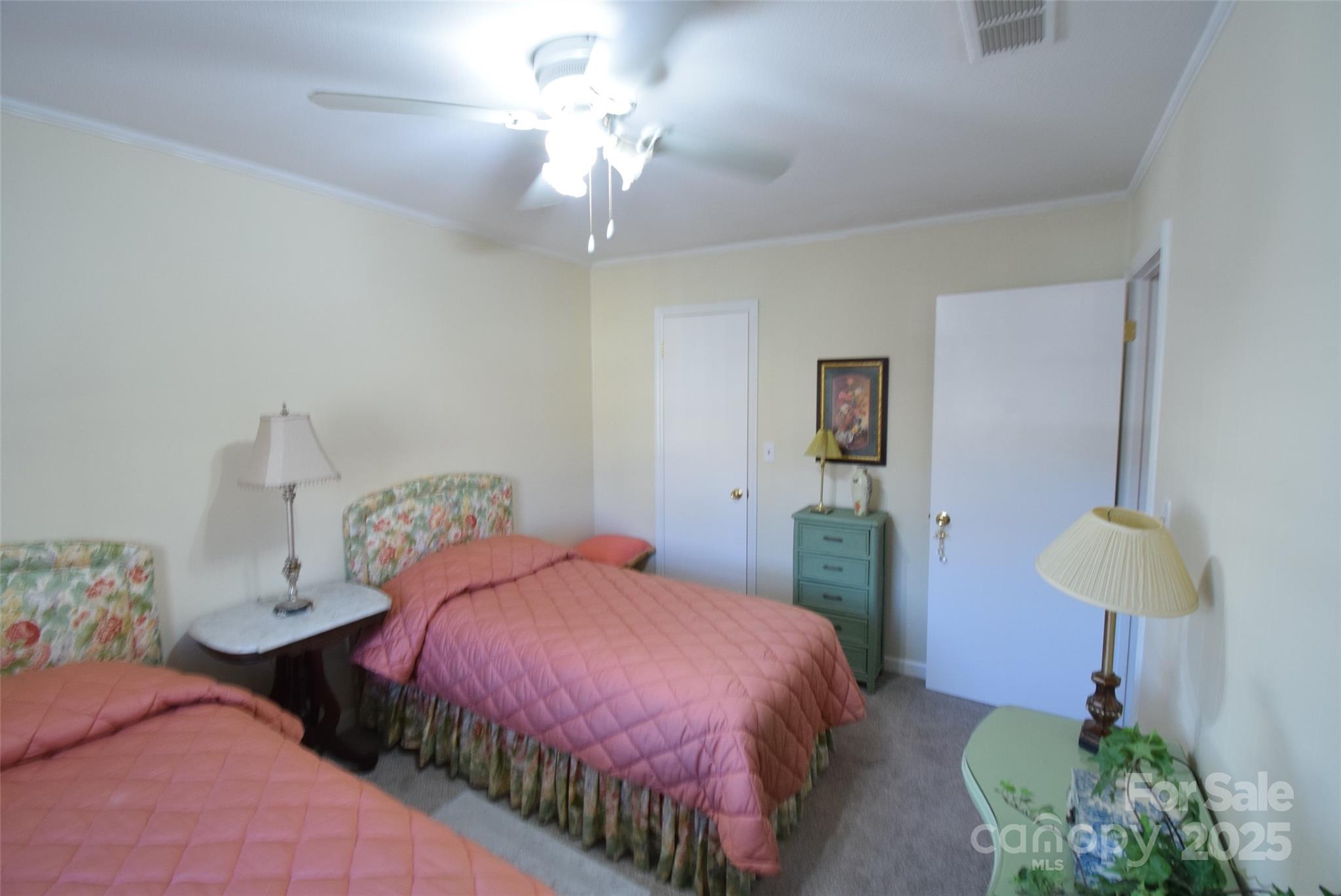 623 S New Hope Road #13 — Gastonia