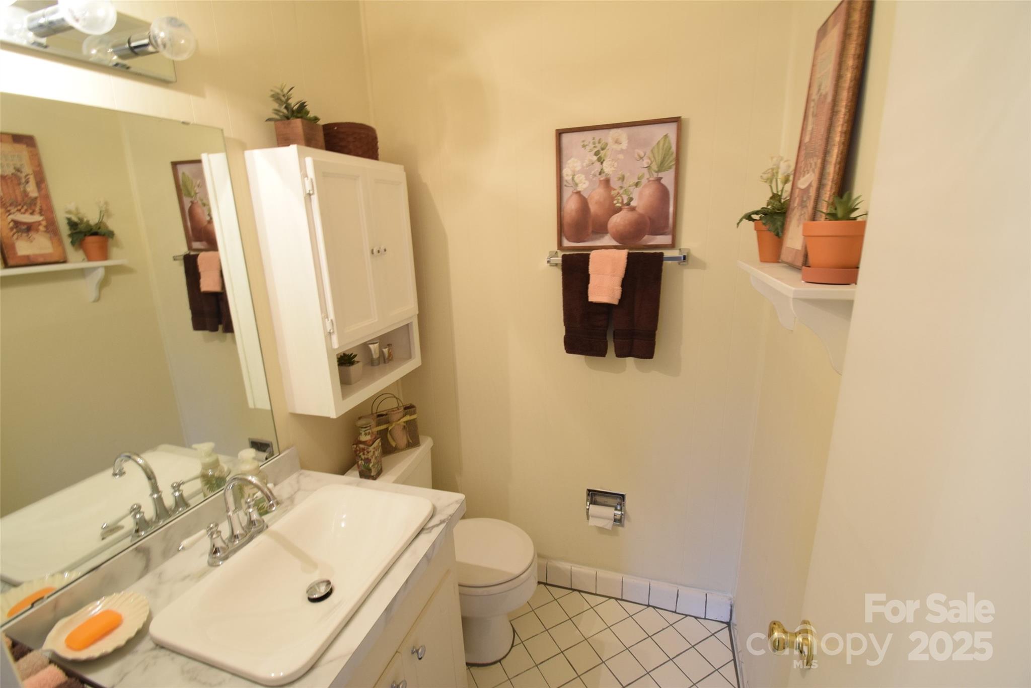 623 S New Hope Road #13 — Gastonia