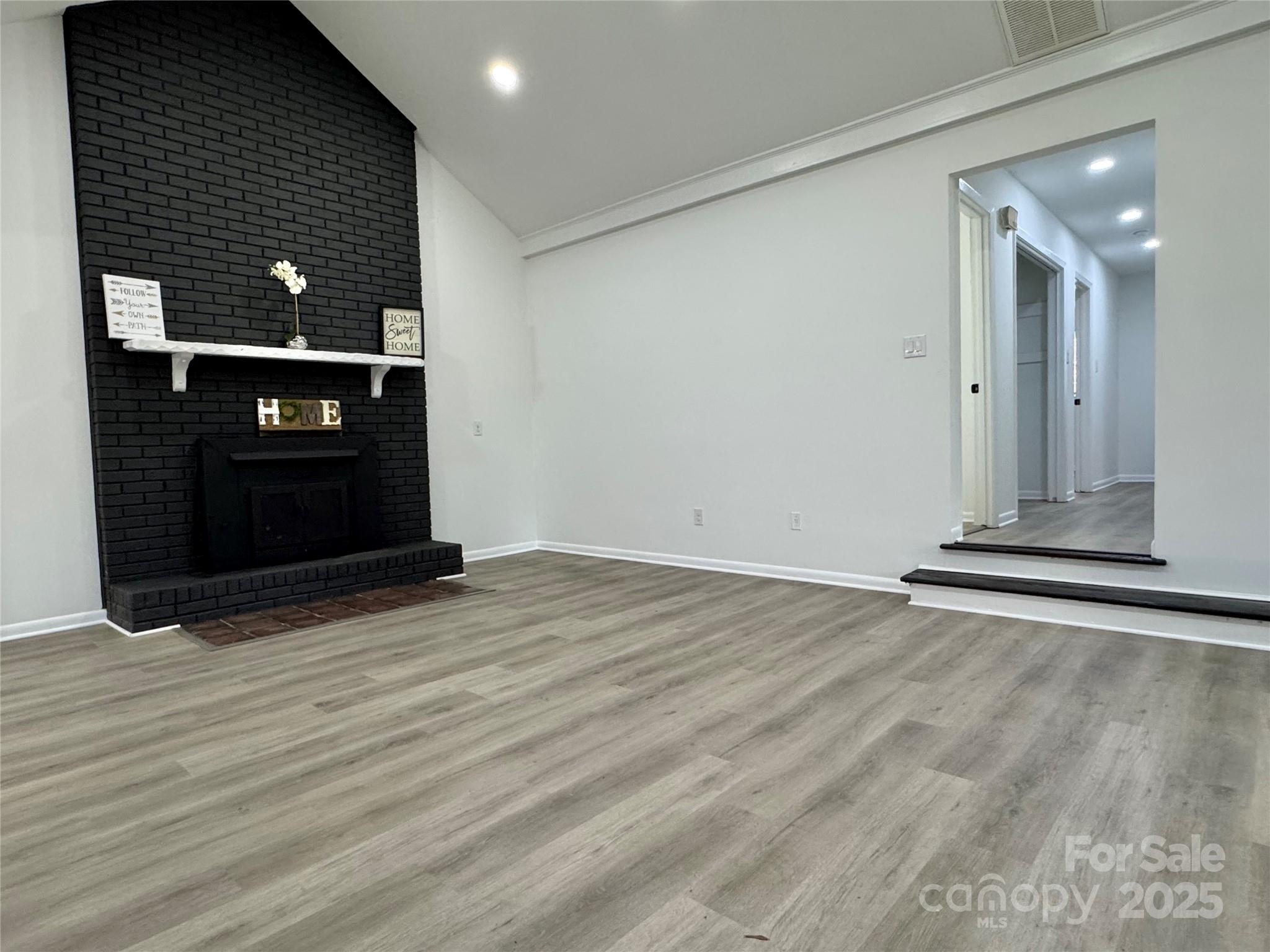 425 Acorn Oaks Drive — Salisbury