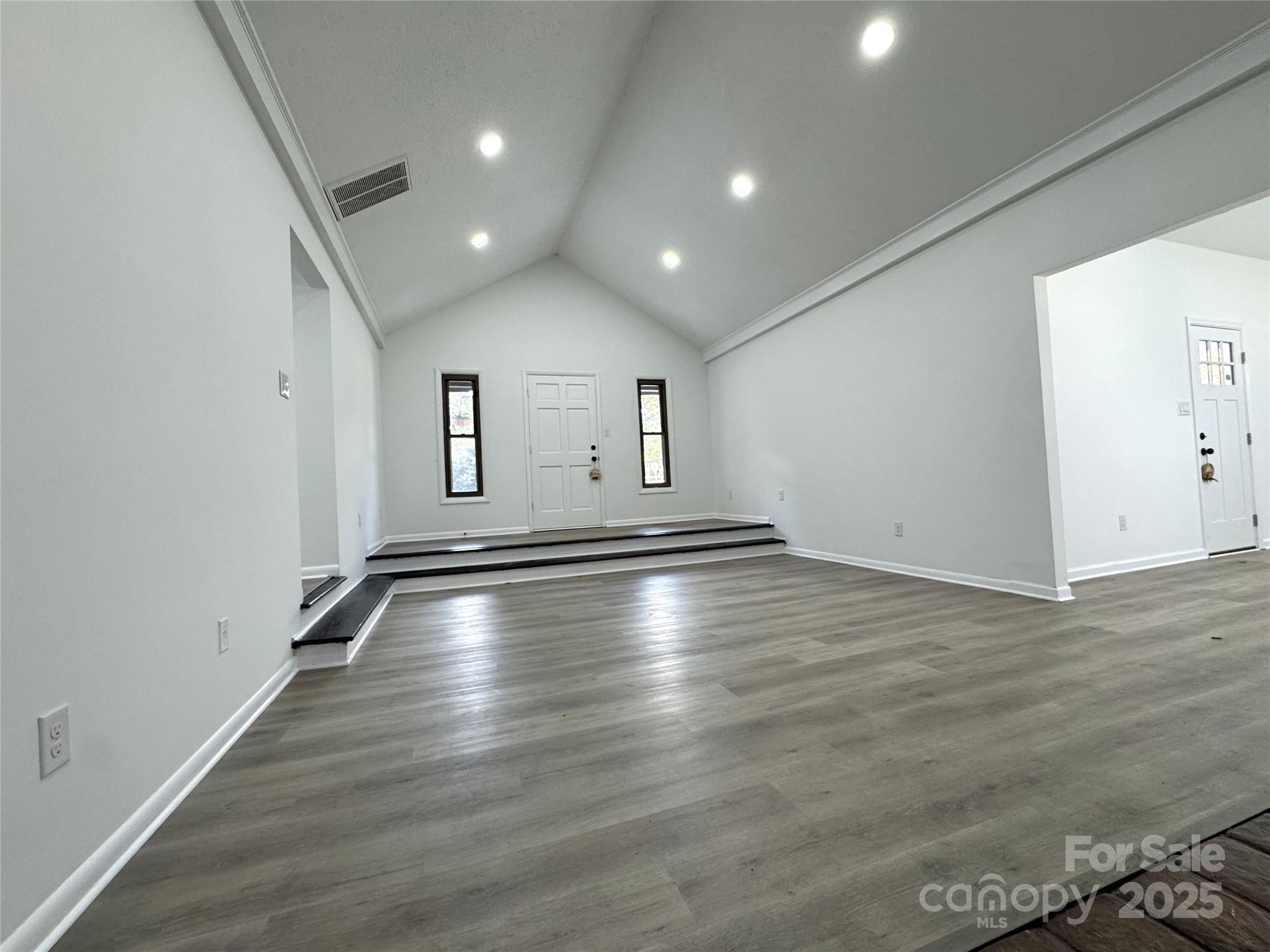 425 Acorn Oaks Drive — Salisbury
