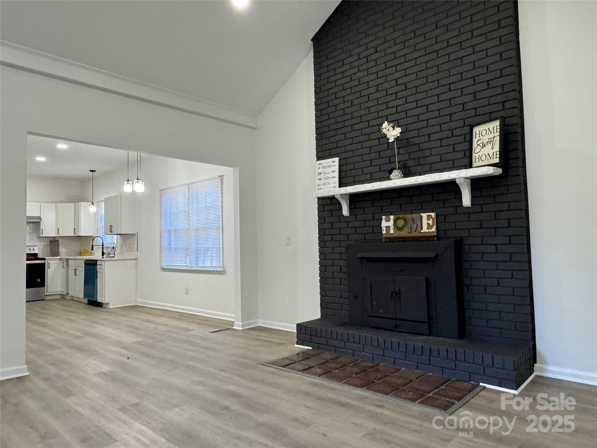 425 Acorn Oaks Drive — Salisbury