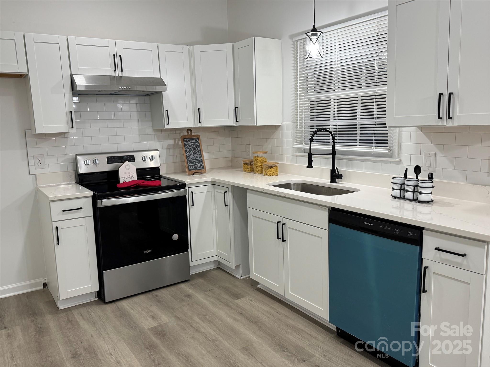 425 Acorn Oaks Drive — Salisbury