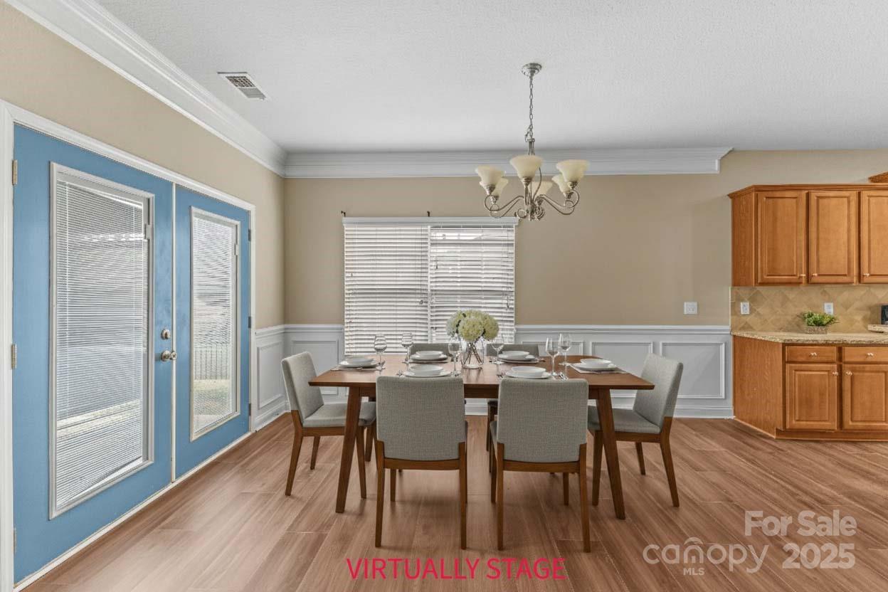 2532 Glyncastle Way — Gastonia