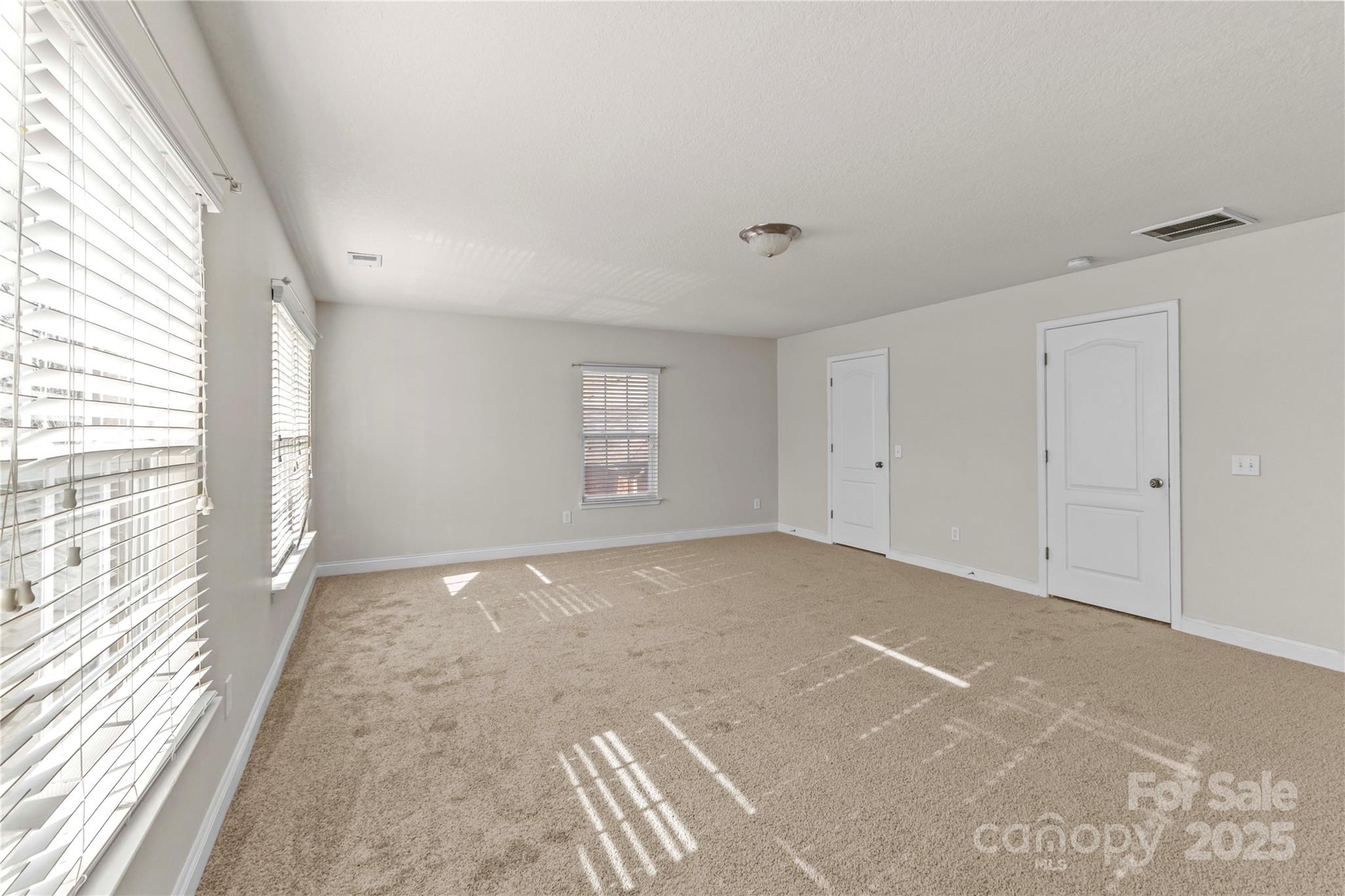 2532 Glyncastle Way — Gastonia