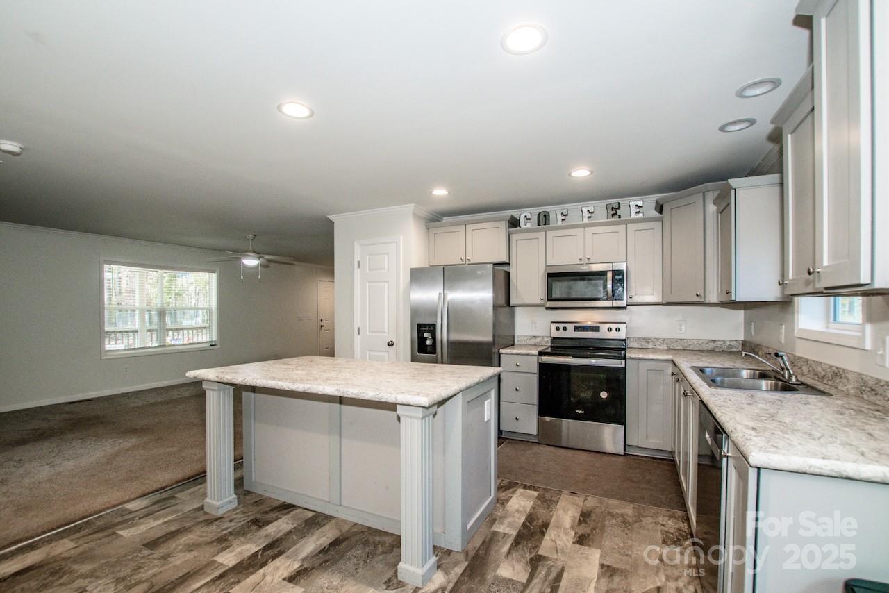 4901 Chapel Grove Road — Gastonia