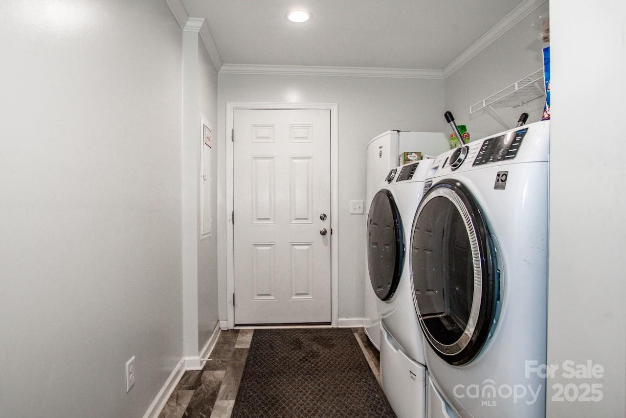 4901 Chapel Grove Road — Gastonia