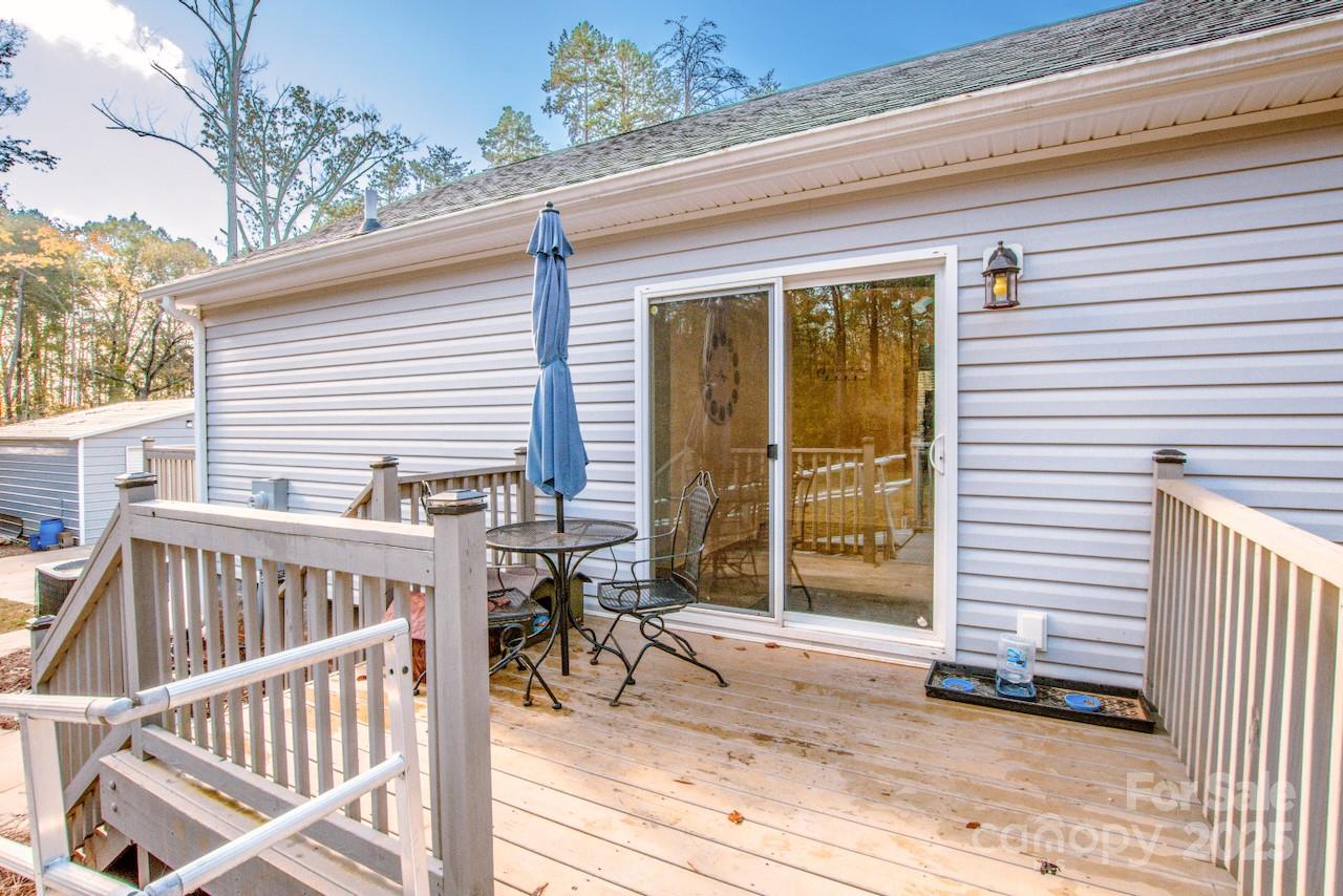 4901 Chapel Grove Road — Gastonia