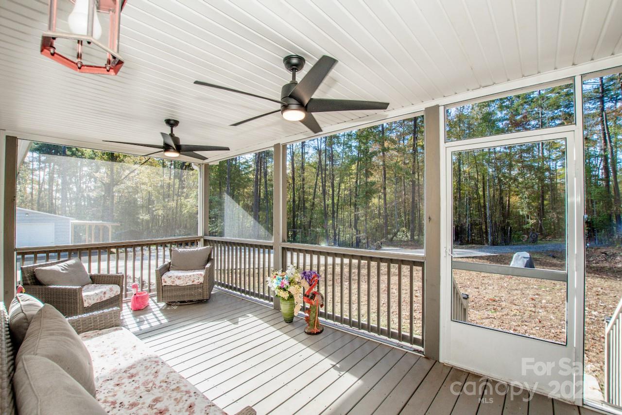 4901 Chapel Grove Road — Gastonia