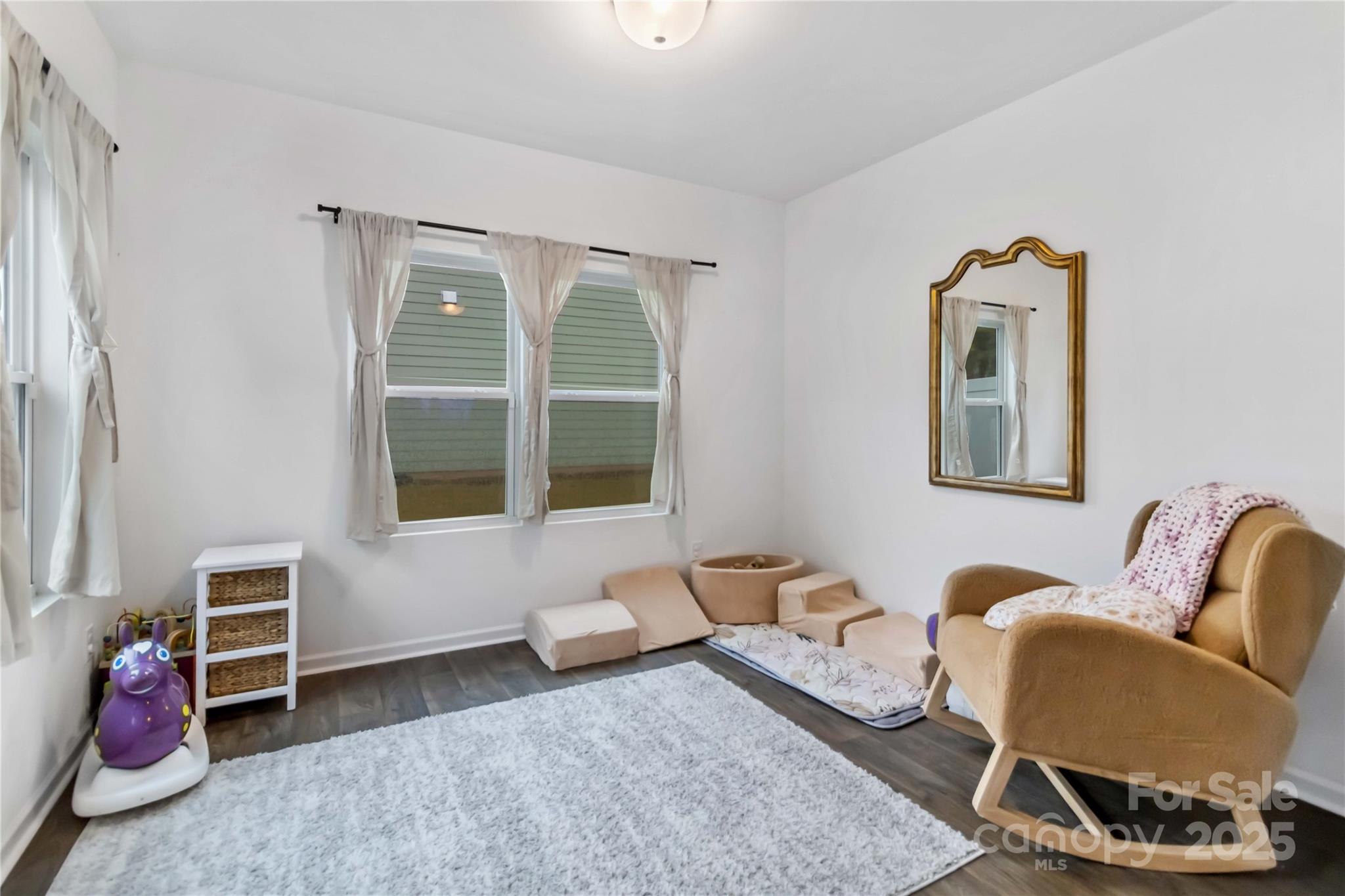 684 Candela Court — York