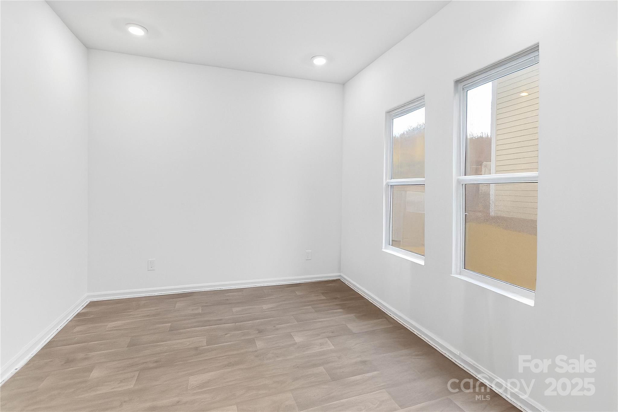 684 Candela Court — York