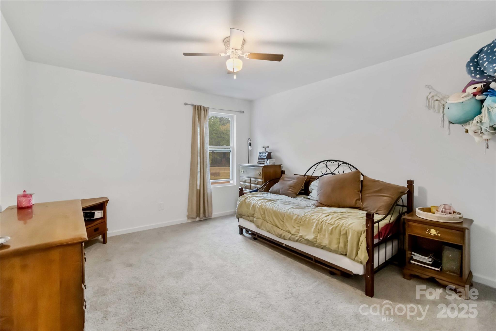 684 Candela Court — York