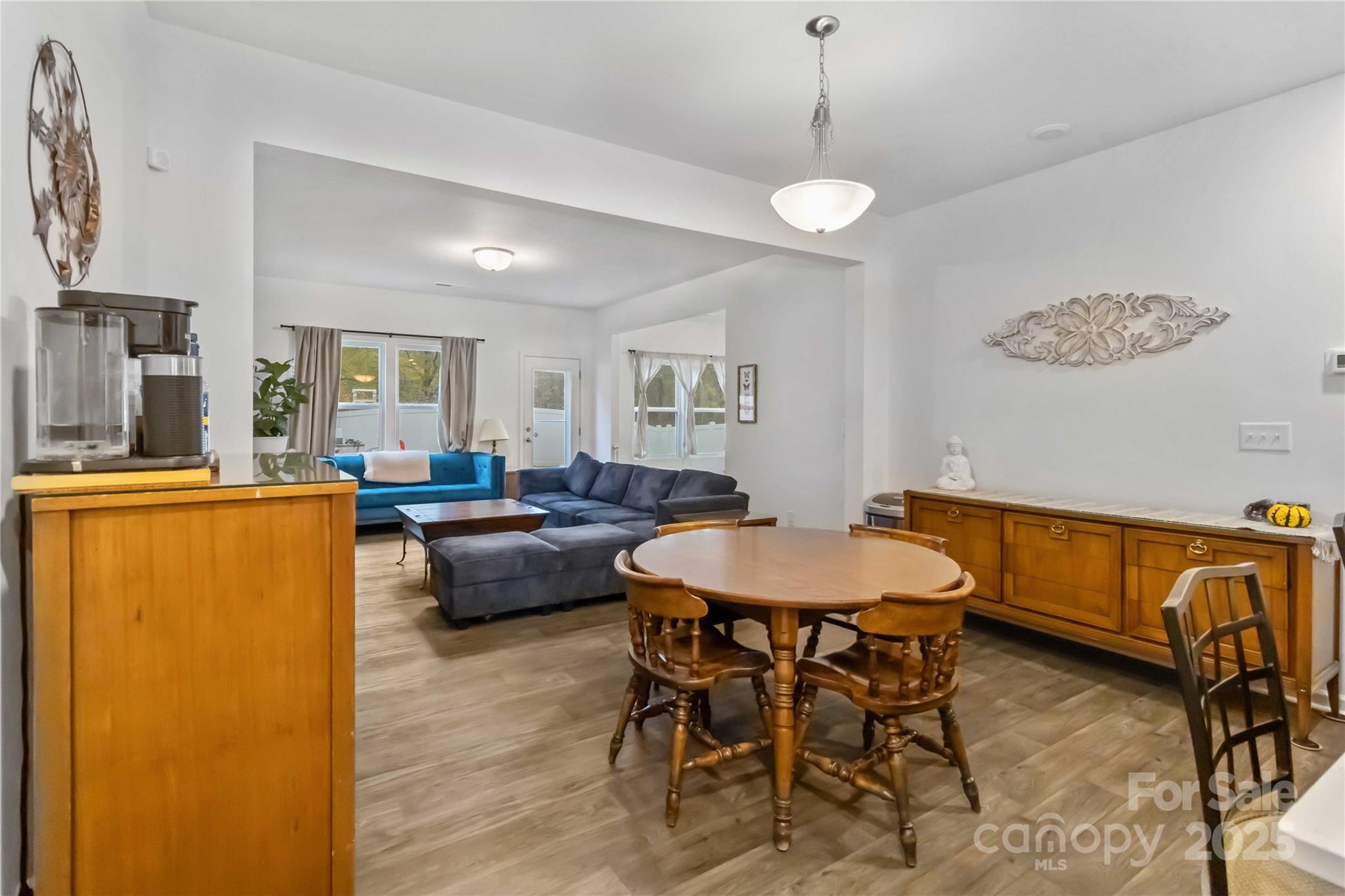 684 Candela Court — York