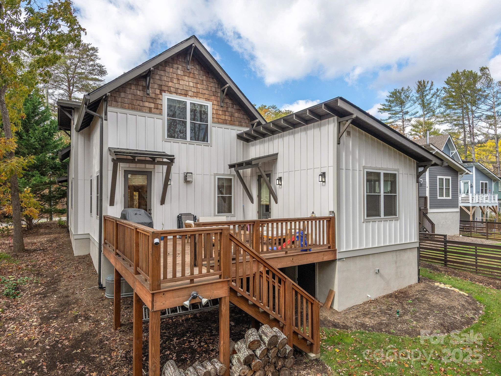 39 Cisco Road — Asheville
