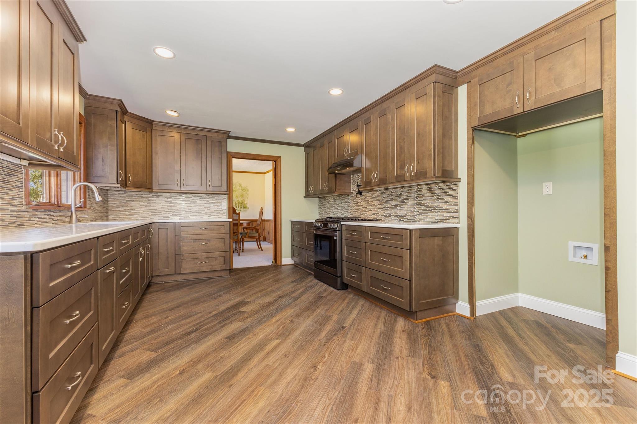 475 Baymount Drive — Statesville