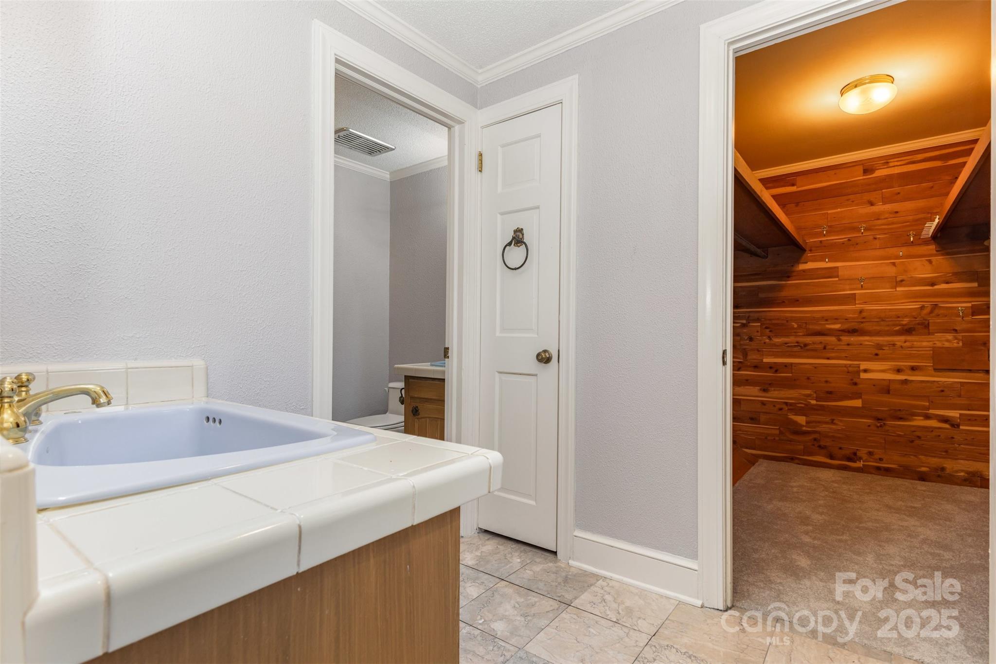 475 Baymount Drive — Statesville