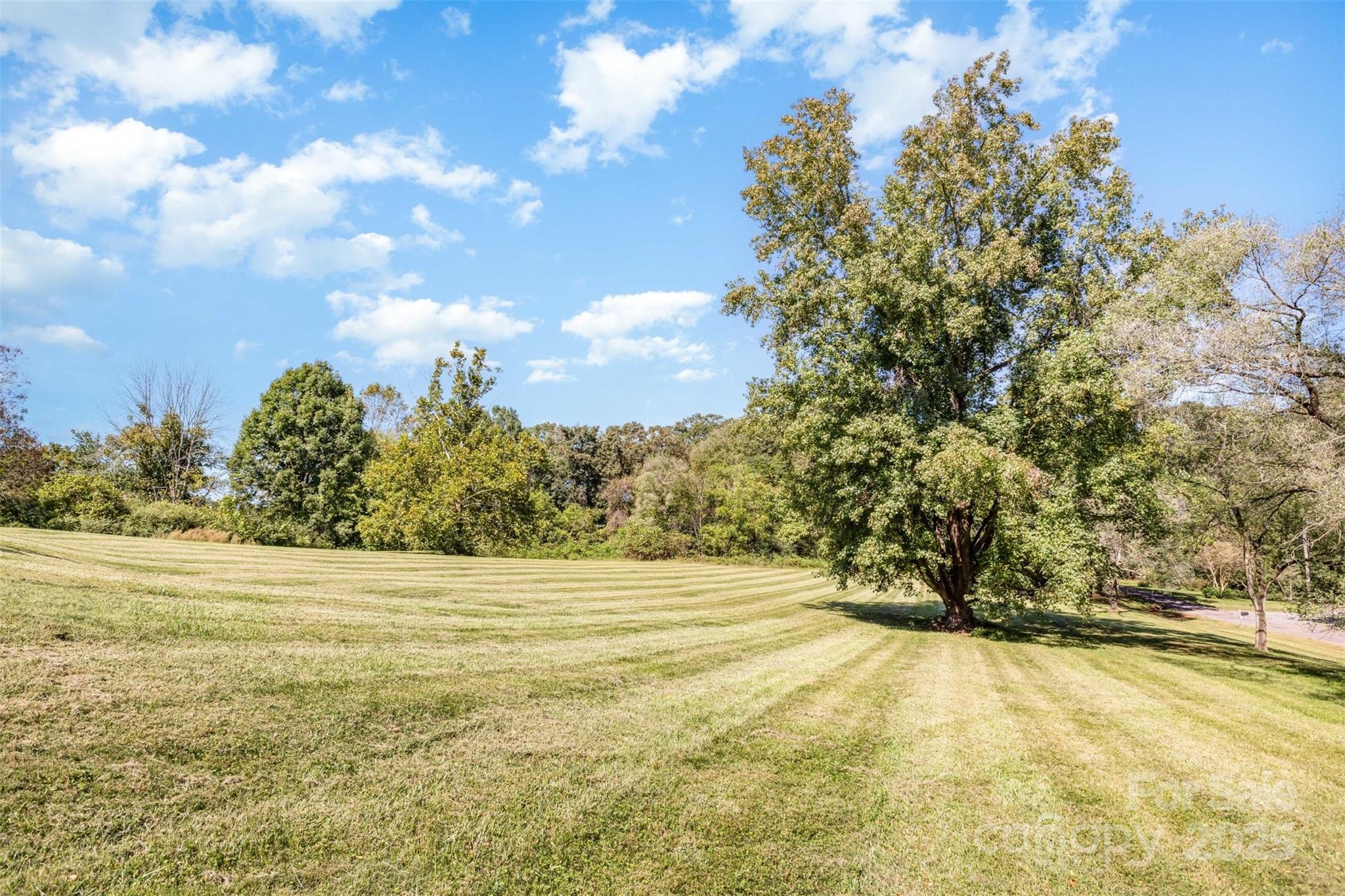 475 Baymount Drive — Statesville