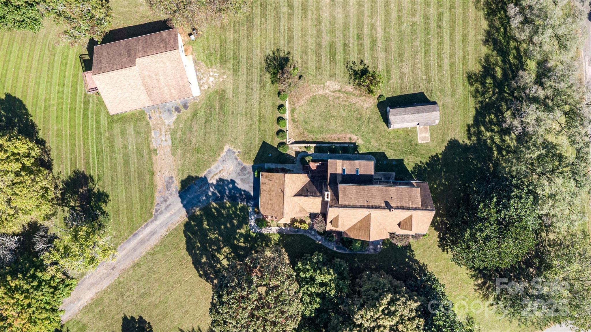 475 Baymount Drive — Statesville