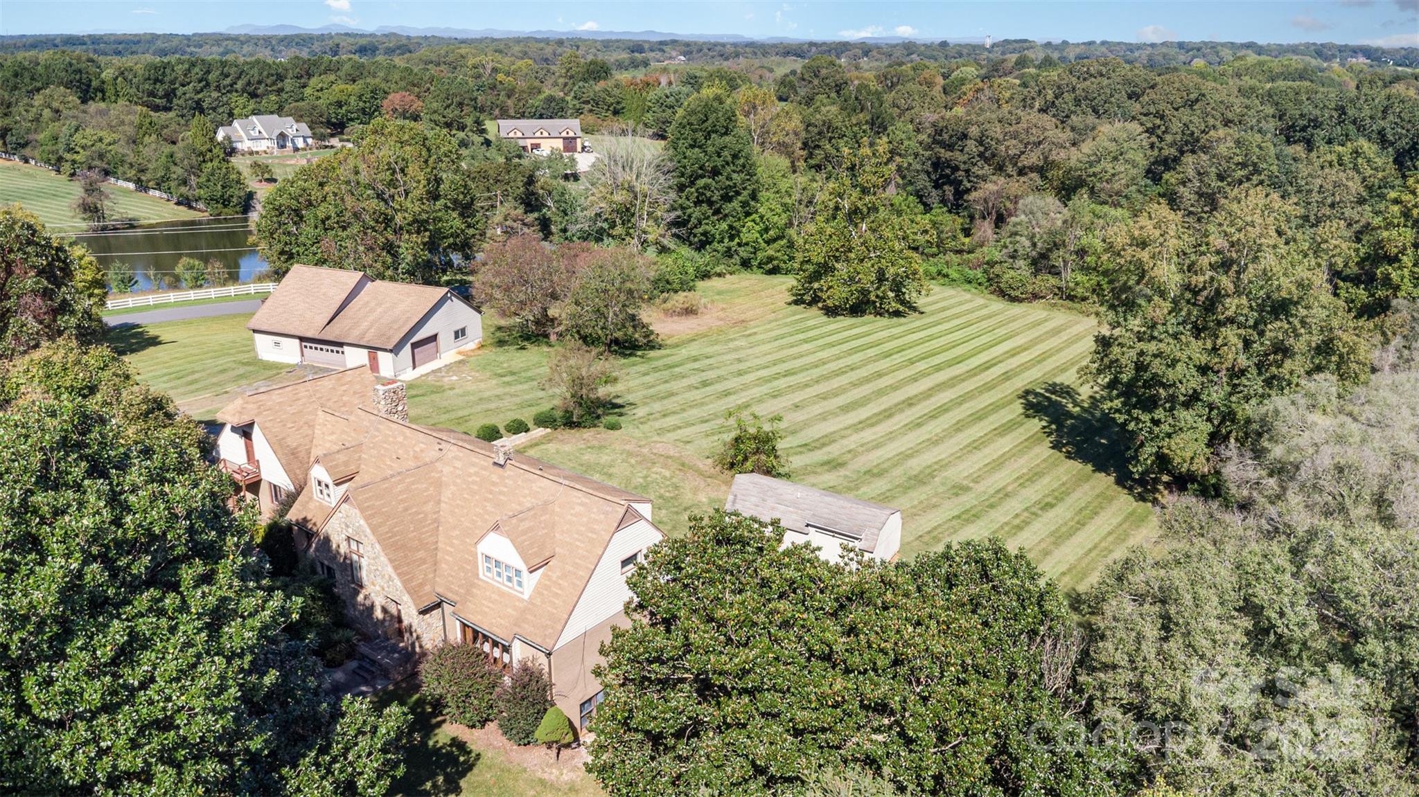 475 Baymount Drive — Statesville