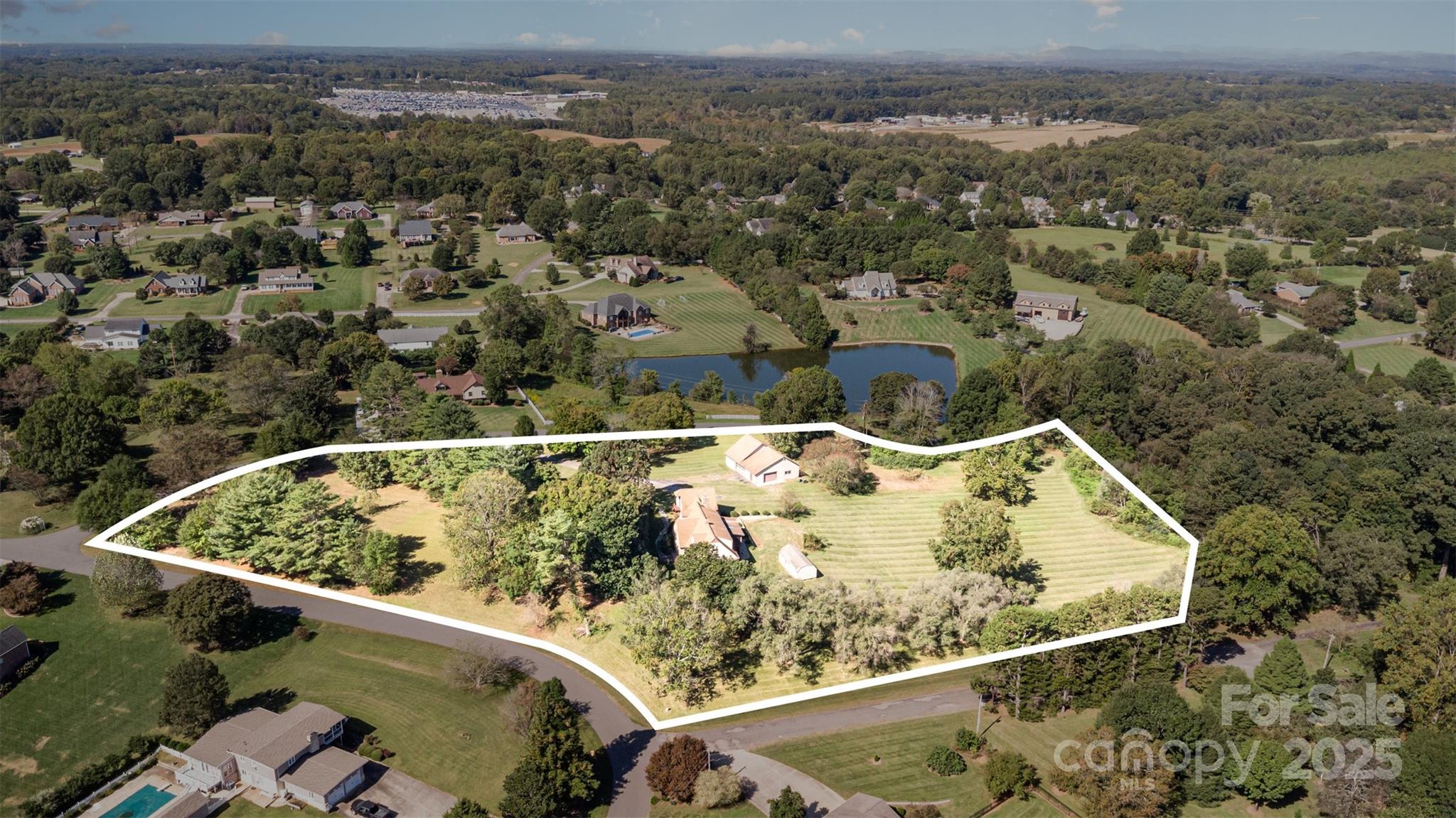 475 Baymount Drive — Statesville
