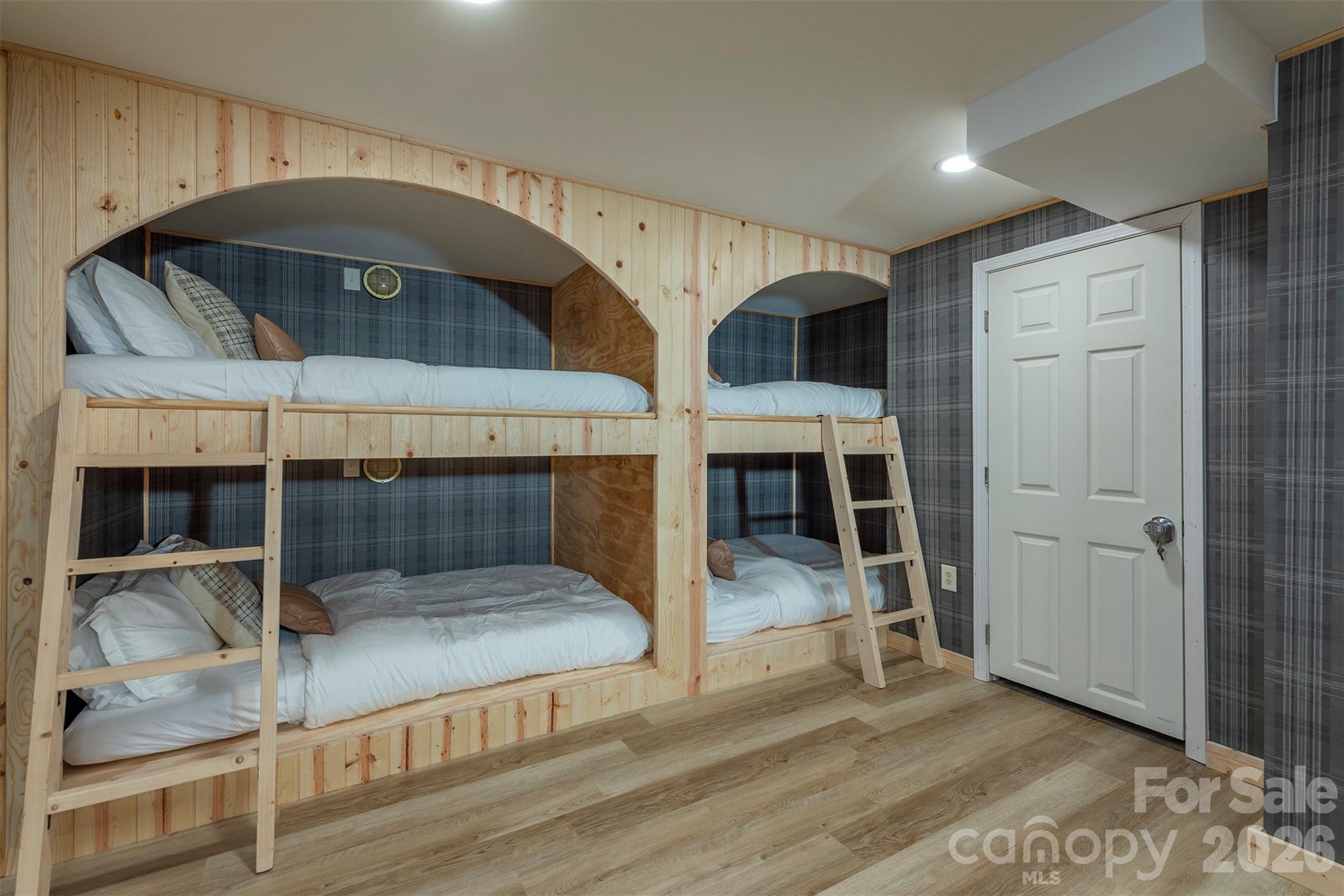 322 Goldenleaf Road — Mars Hill