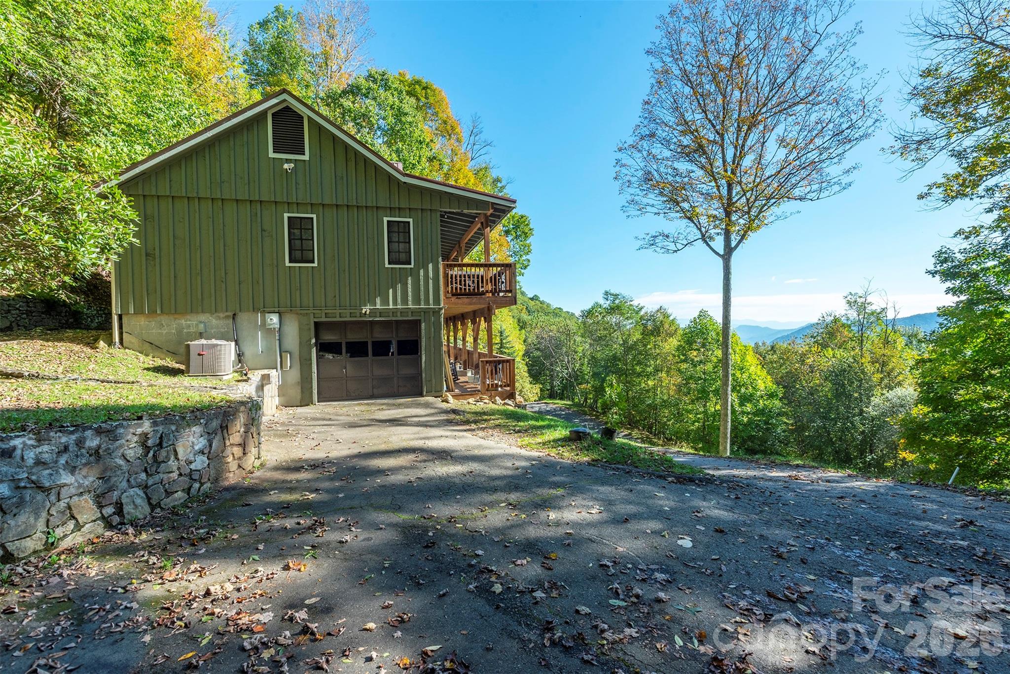 322 Goldenleaf Road — Mars Hill