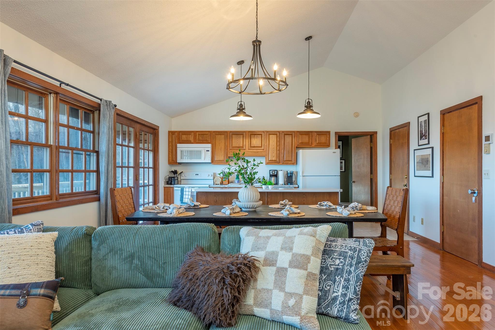 322 Goldenleaf Road — Mars Hill