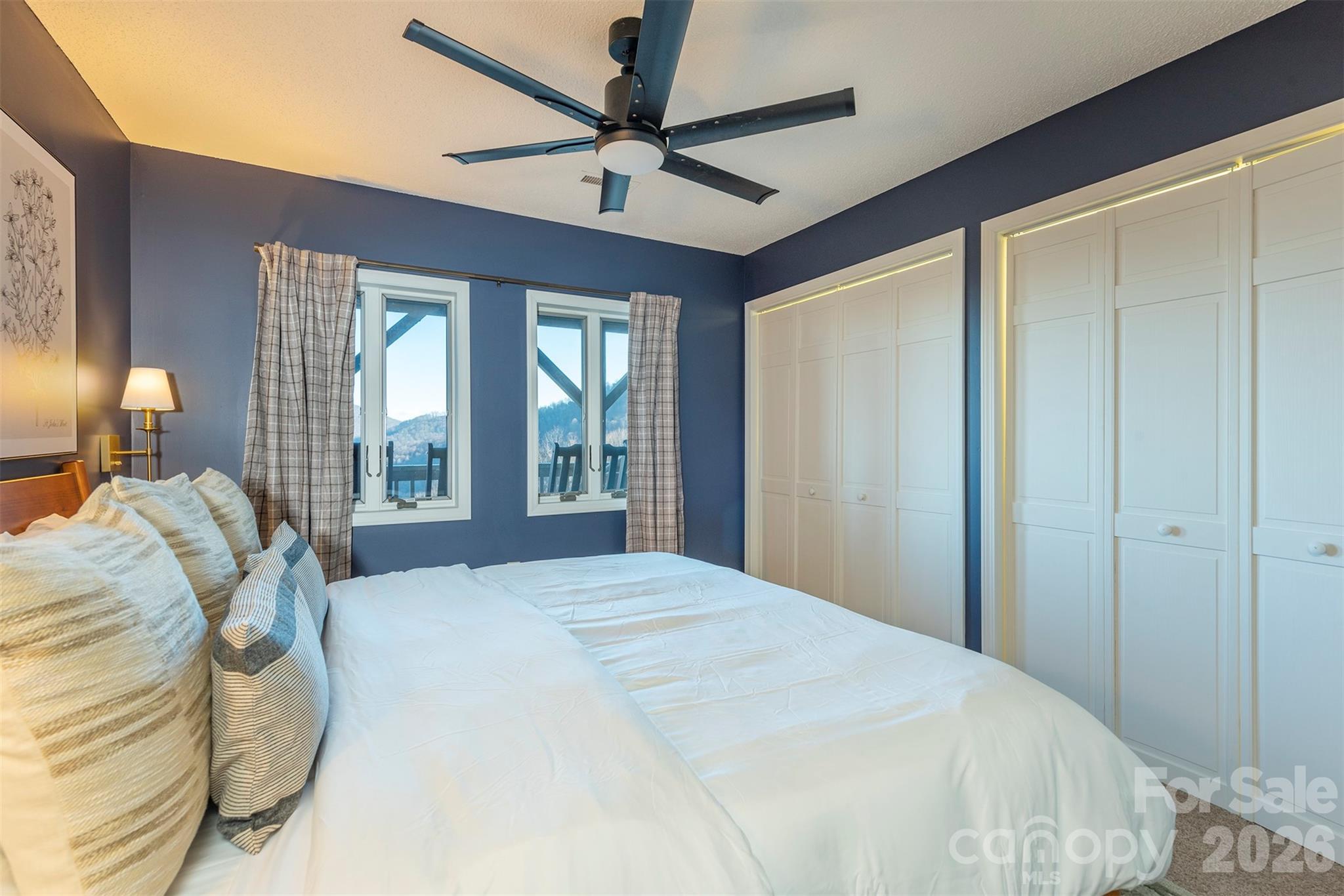 322 Goldenleaf Road — Mars Hill