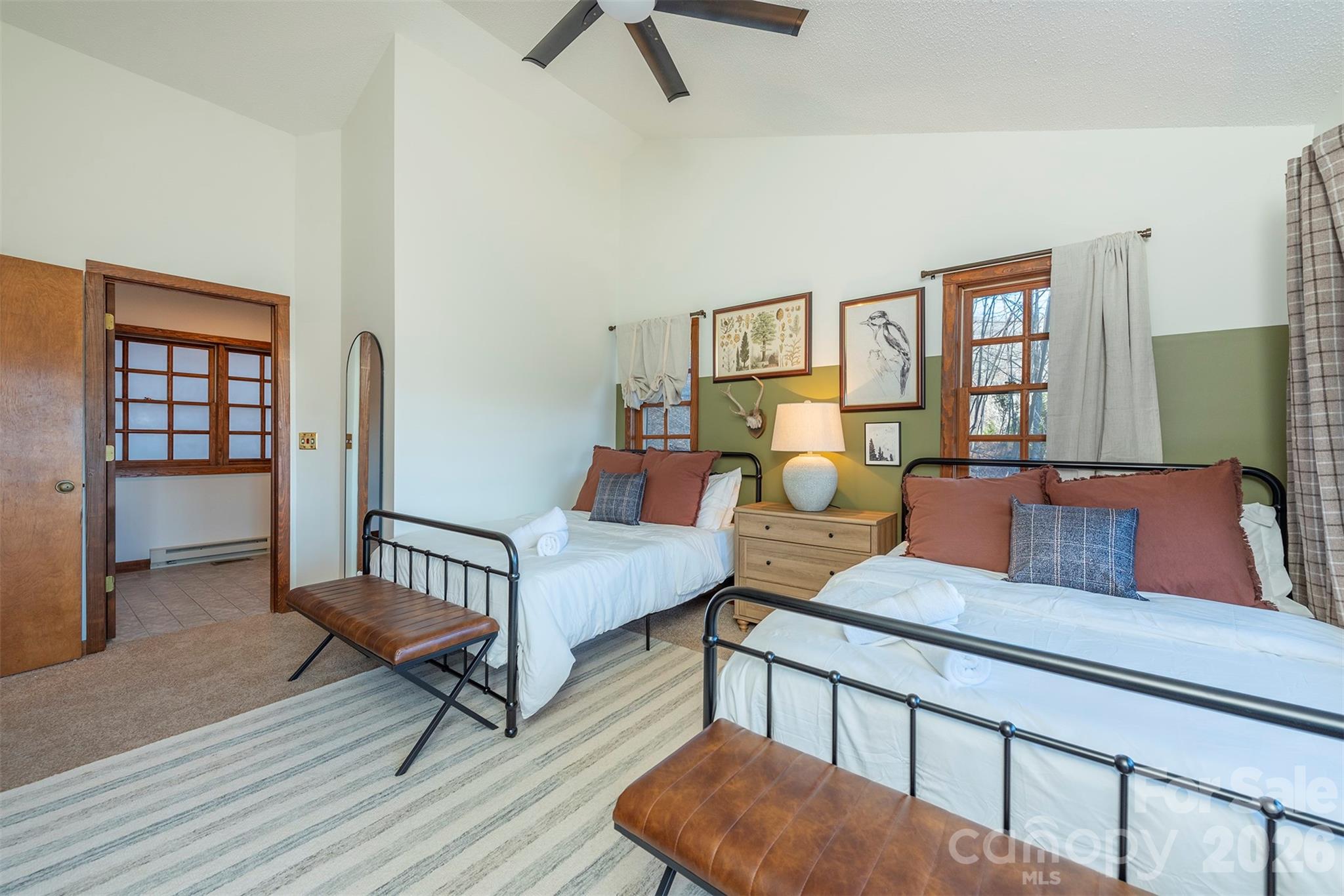 322 Goldenleaf Road — Mars Hill