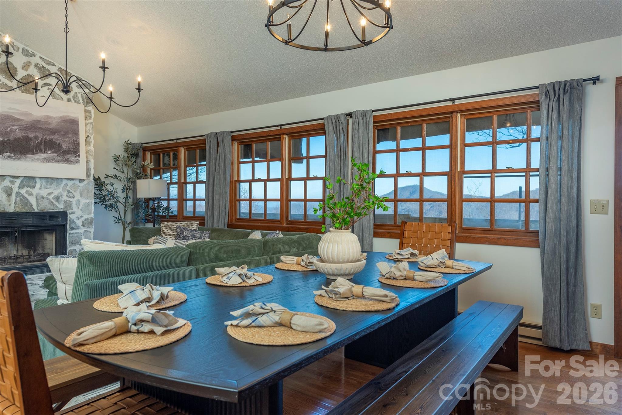 322 Goldenleaf Road — Mars Hill