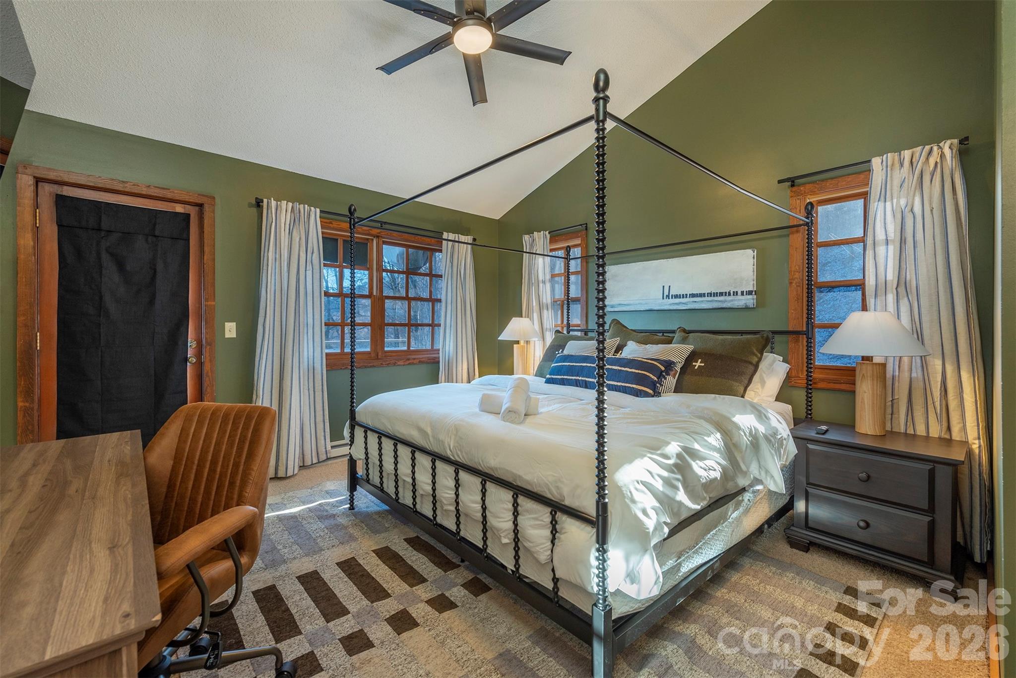 322 Goldenleaf Road — Mars Hill