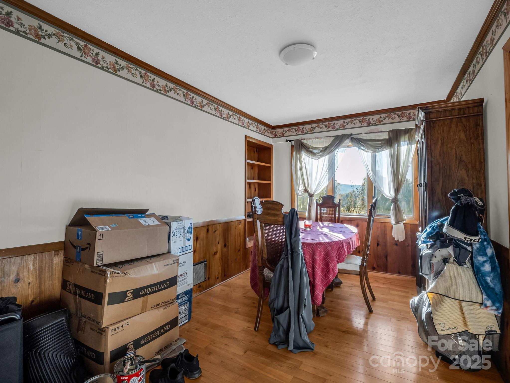 290 Stepp Mill Road — Hendersonville