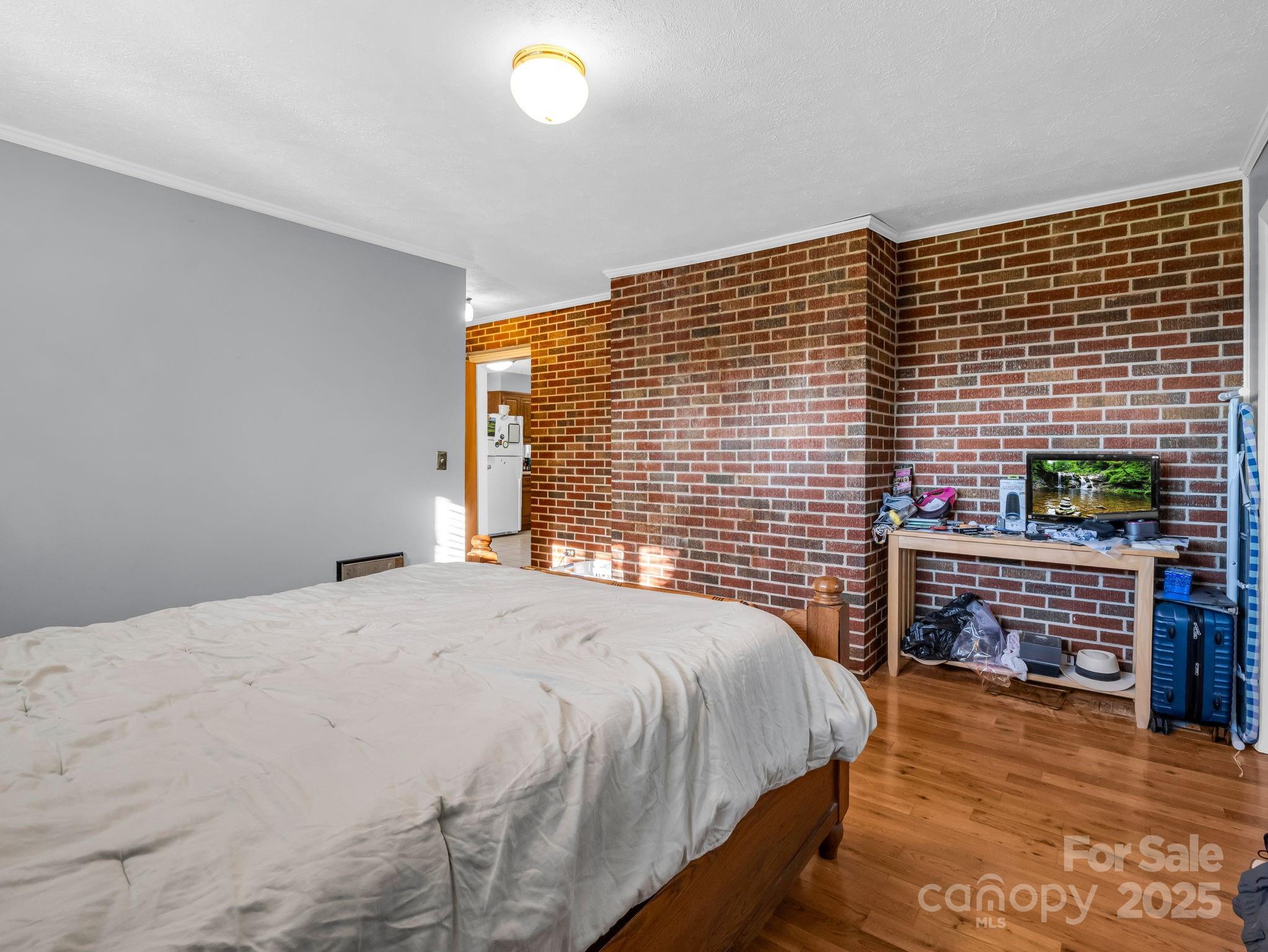 290 Stepp Mill Road — Hendersonville