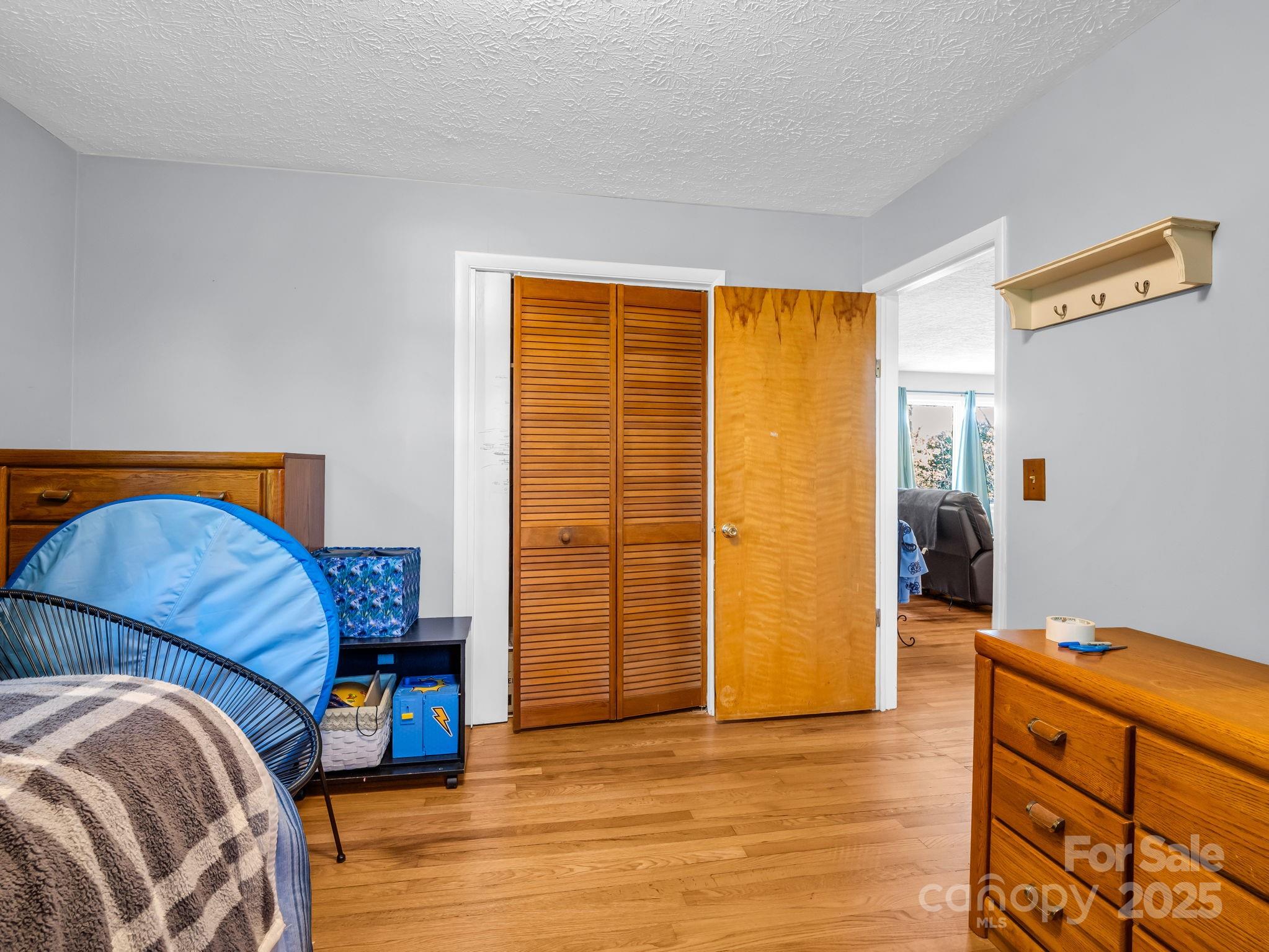 290 Stepp Mill Road — Hendersonville
