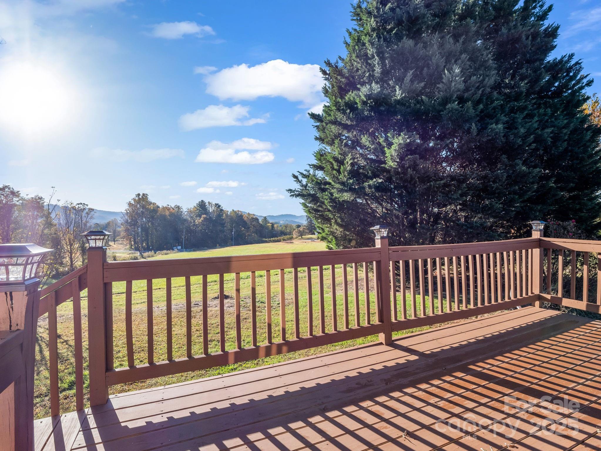 290 Stepp Mill Road — Hendersonville