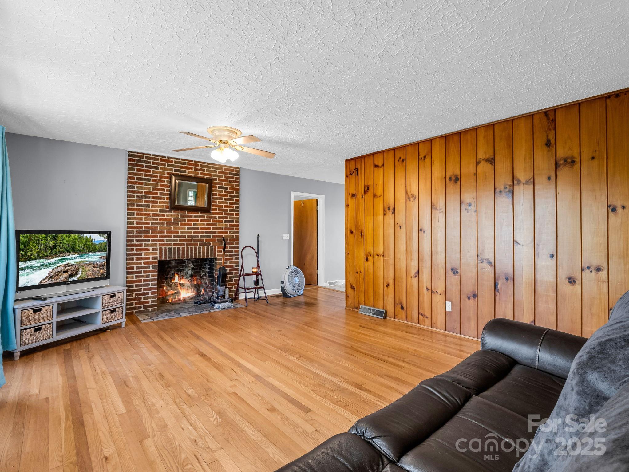 290 Stepp Mill Road — Hendersonville