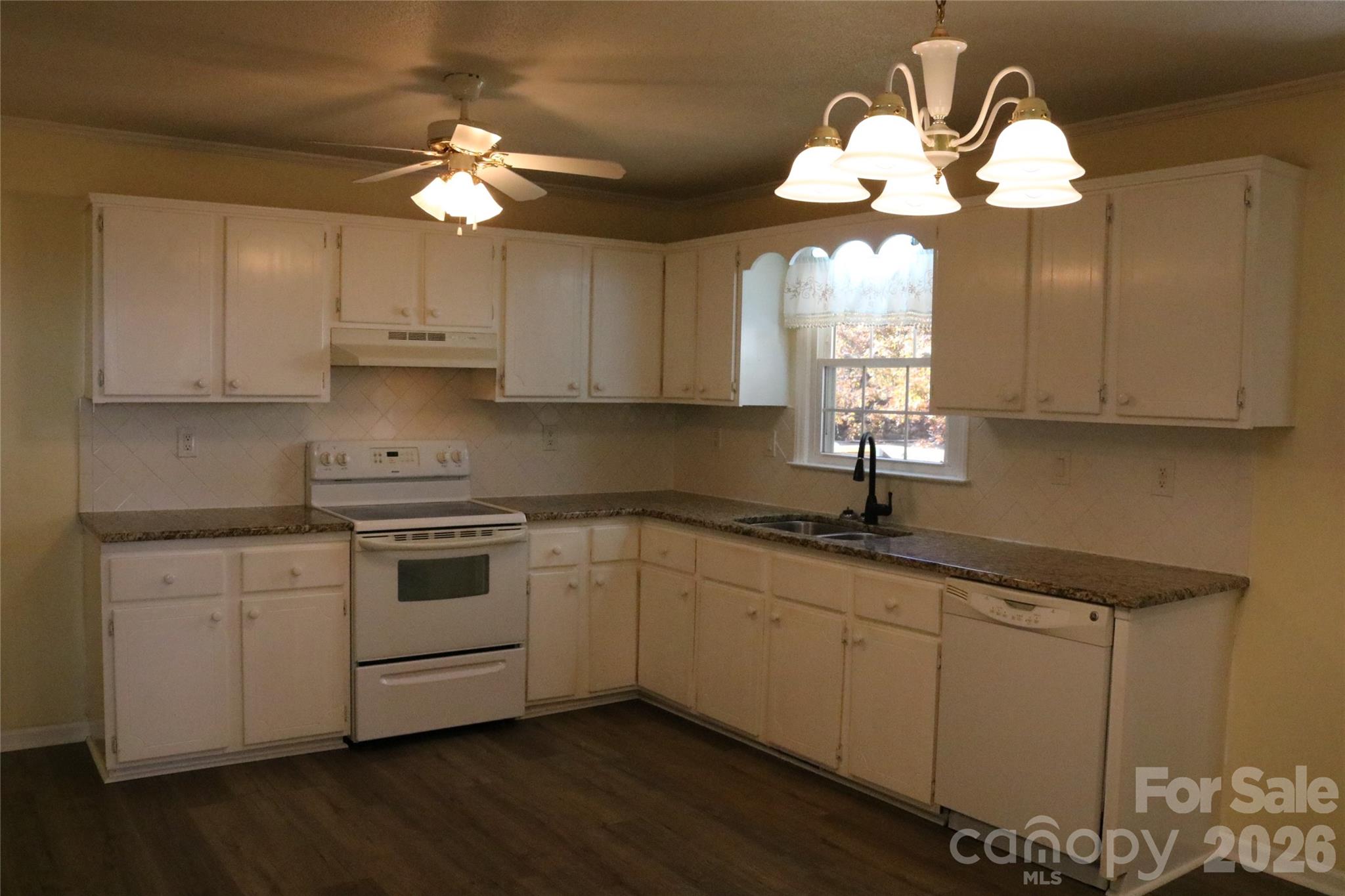 120 Oakley Drive — Gastonia