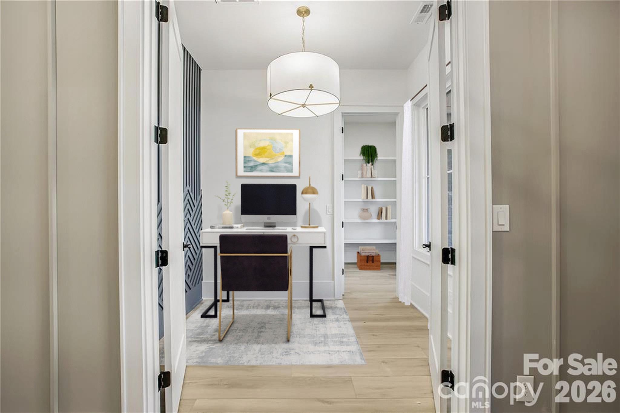 4221 Spring Street — Matthews