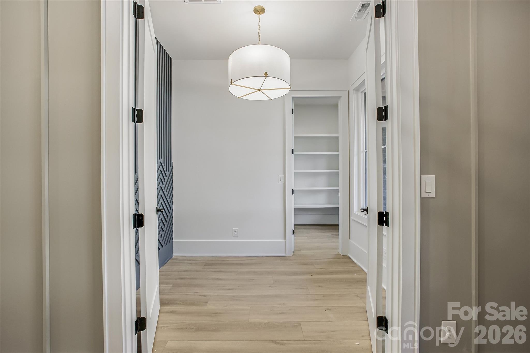 4221 Spring Street — Matthews