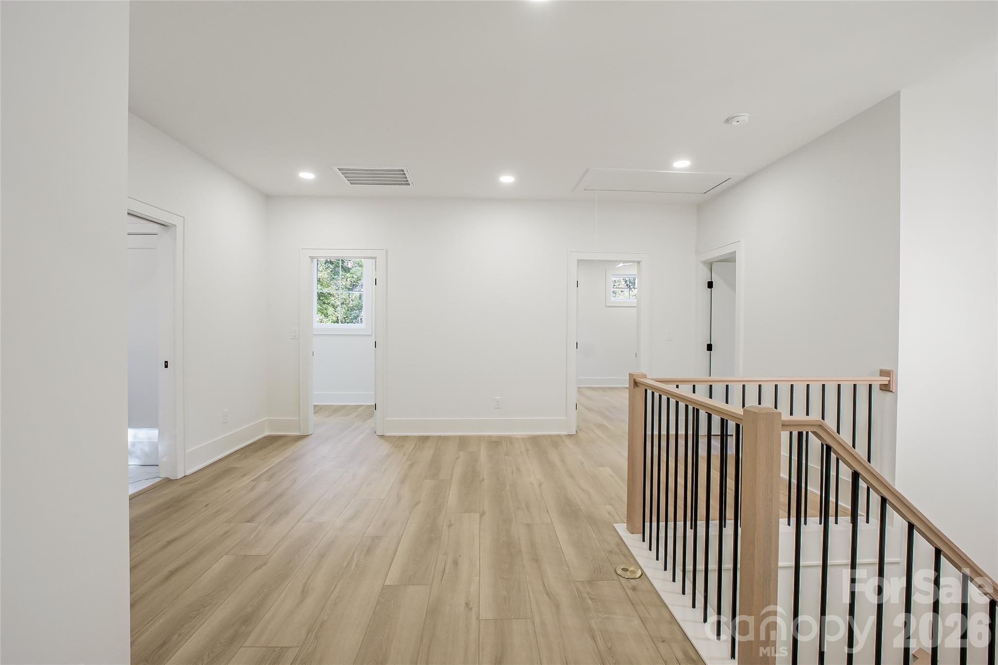 4221 Spring Street — Matthews