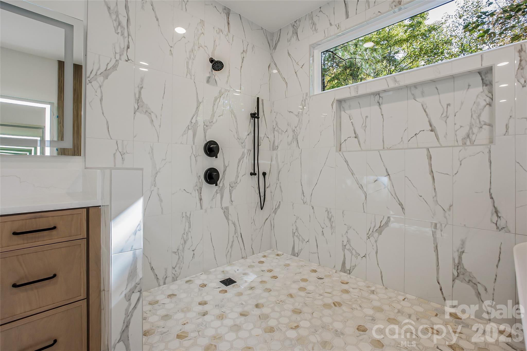 4221 Spring Street — Matthews